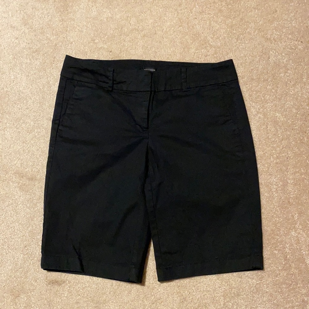 Ann Taylor Bermuda Shorts Size 4